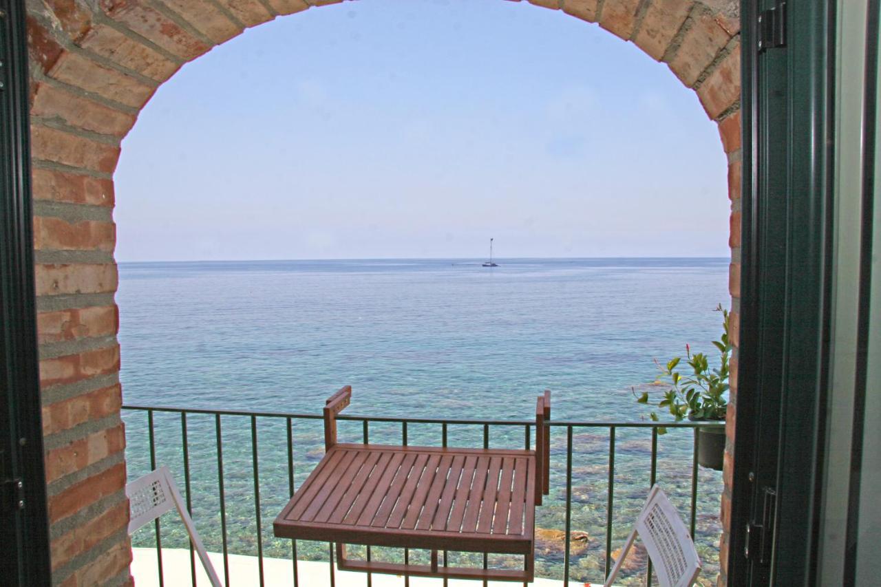Bed and Breakfast Bb Il Generale Scilla Zewnętrze zdjęcie